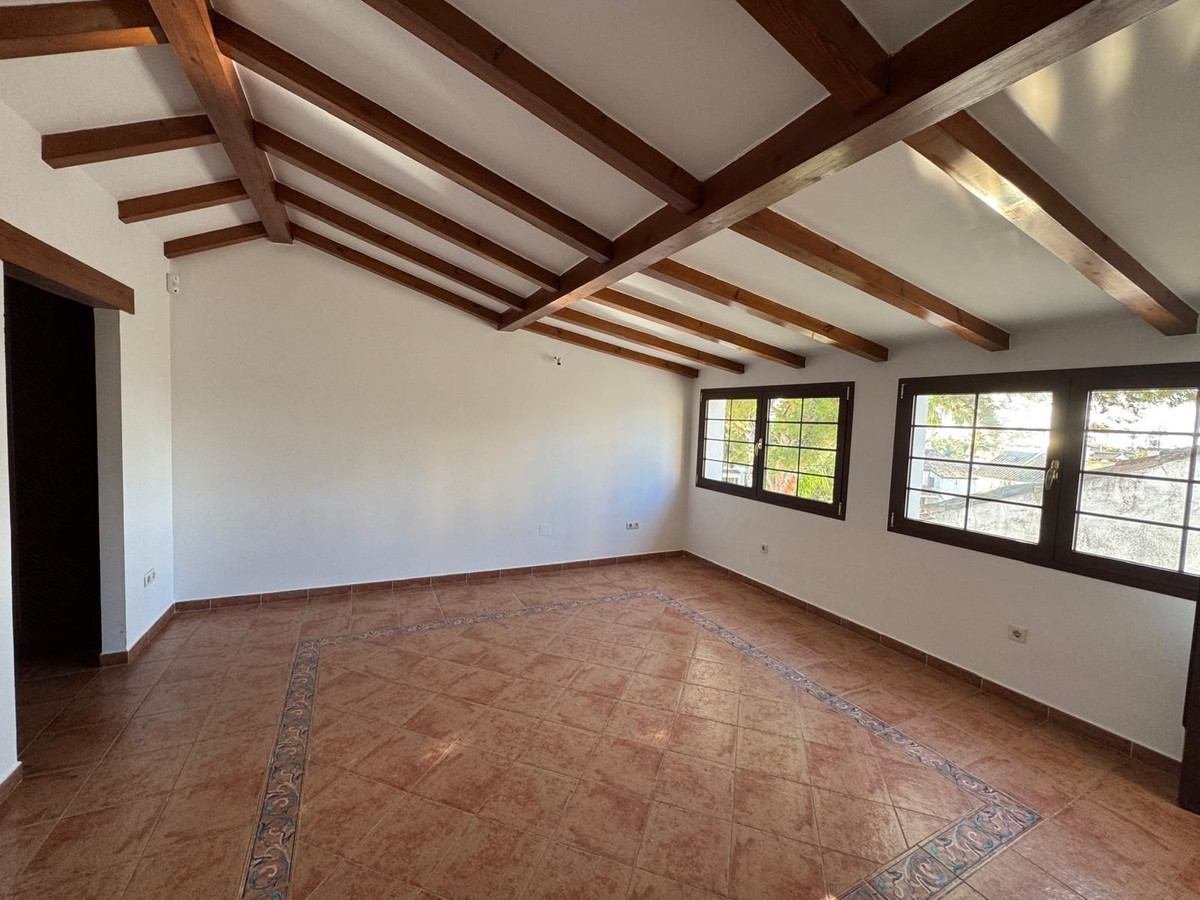 4 Bed Townhouse for sale in Marbella Costa Del Sol, Málaga, Spain