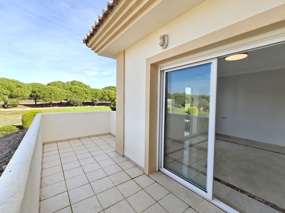 Se vende Pareada de 3 dormitorios en Costa Del Sol, Cadiz, España