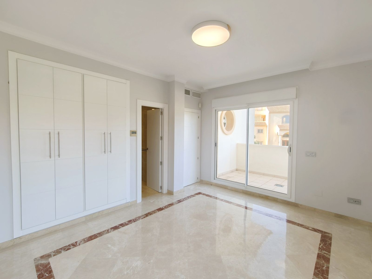 Se vende Pareada de 3 dormitorios en Costa Del Sol, Cadiz, España