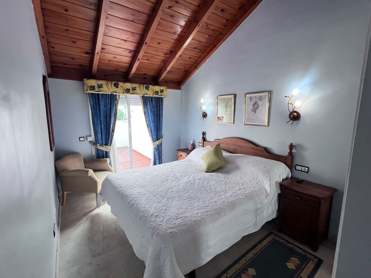 3 Bed Apartment for sale in Las Chapas Costa Del Sol, Málaga, Spain