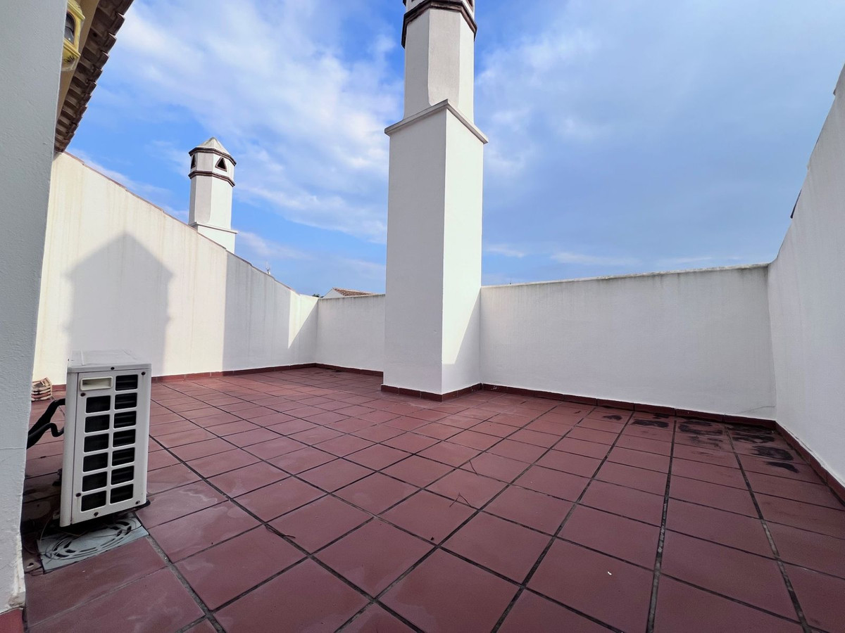 3 Bed Apartment for sale in Las Chapas Costa Del Sol, Málaga, Spain