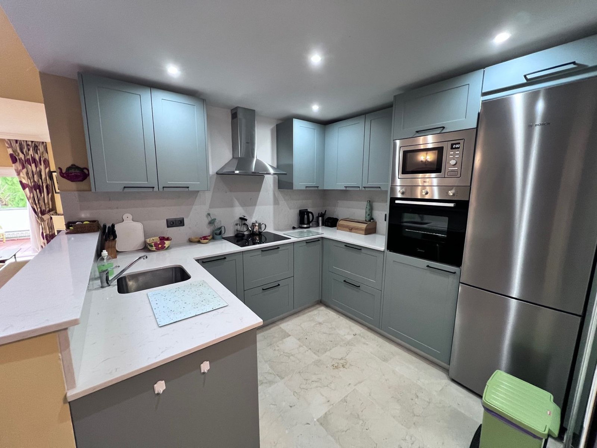 3 Bed Apartment for sale in Las Chapas Costa Del Sol, Málaga, Spain