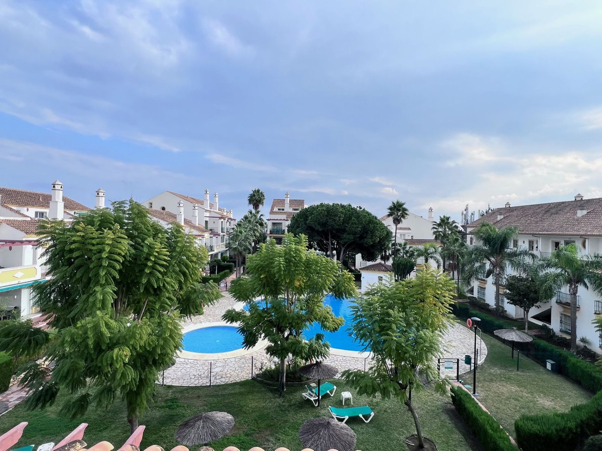 3 Bed Apartment for sale in Las Chapas Costa Del Sol, Málaga, Spain