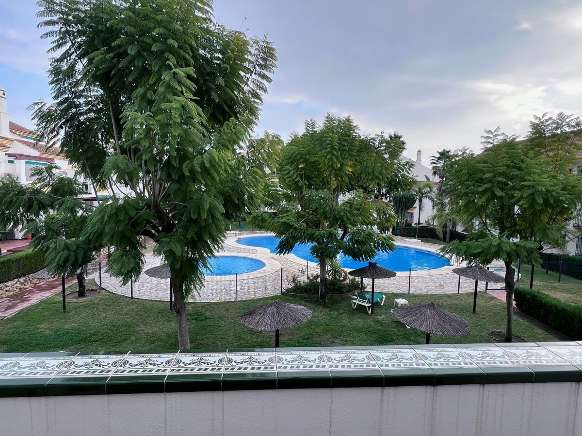 3 Bed Apartment for sale in Las Chapas Costa Del Sol, Málaga, Spain