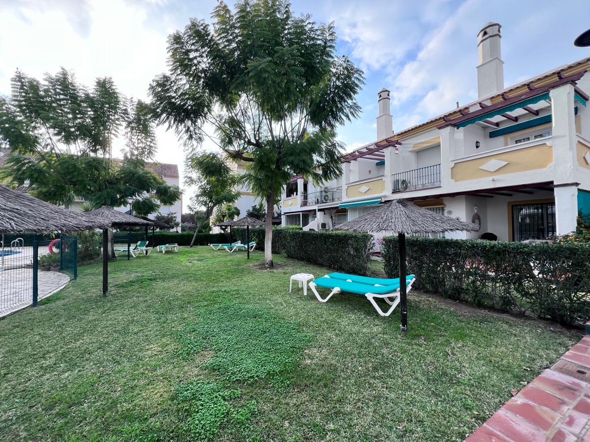 3 Bed Apartment for sale in Las Chapas Costa Del Sol, Málaga, Spain
