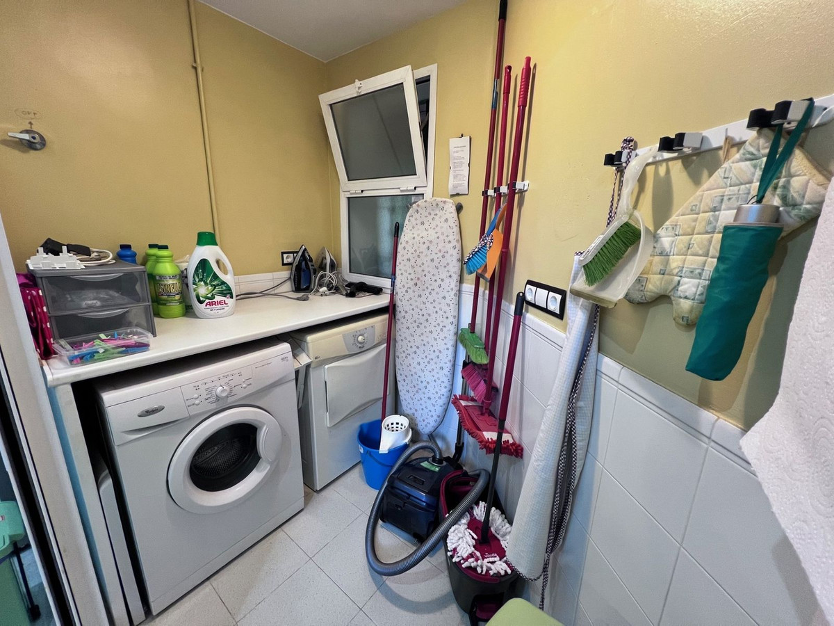 3 Bed Apartment for sale in Las Chapas Costa Del Sol, Málaga, Spain