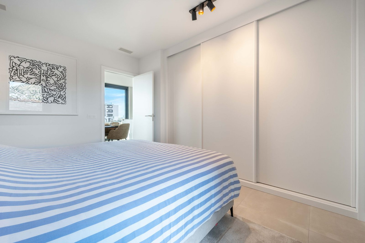 Se vende Apartamento Planta Baja de 2 dormitorios en Costa Del Sol, Málaga, España