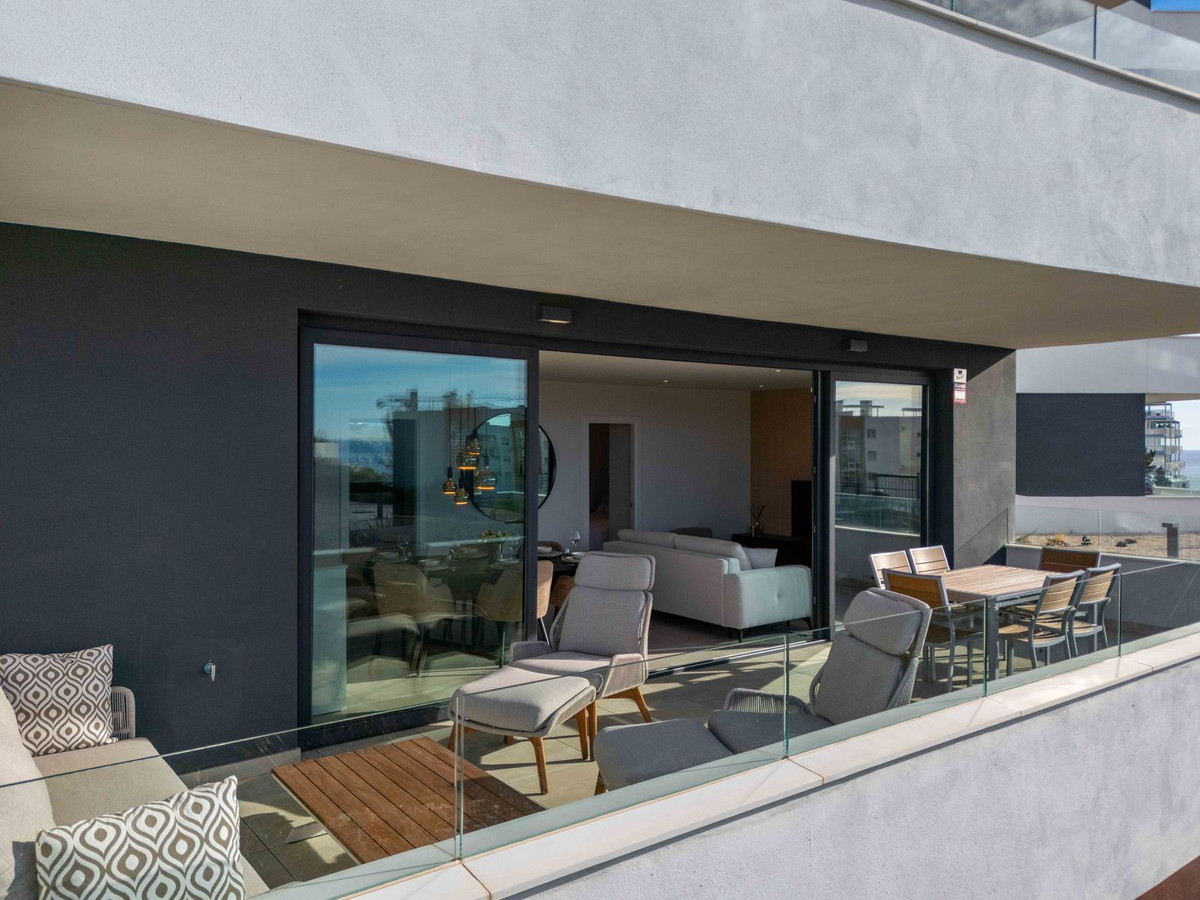 Se vende Apartamento Planta Baja de 2 dormitorios en Costa Del Sol, Málaga, España