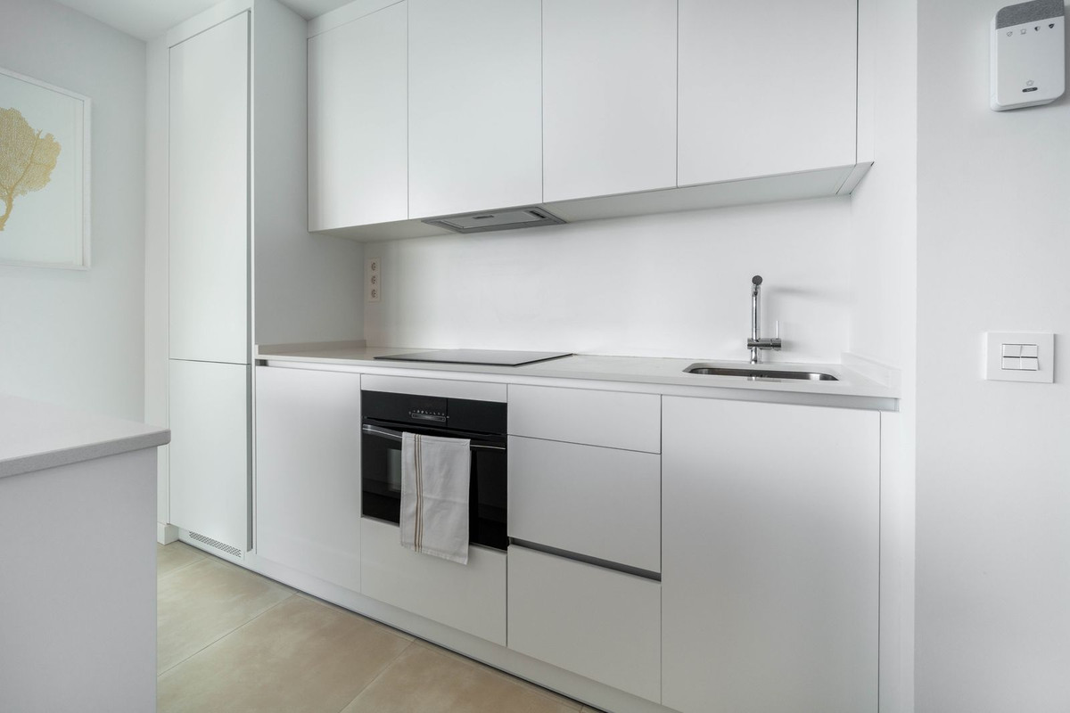 Se vende Apartamento Planta Baja de 2 dormitorios en Costa Del Sol, Málaga, España