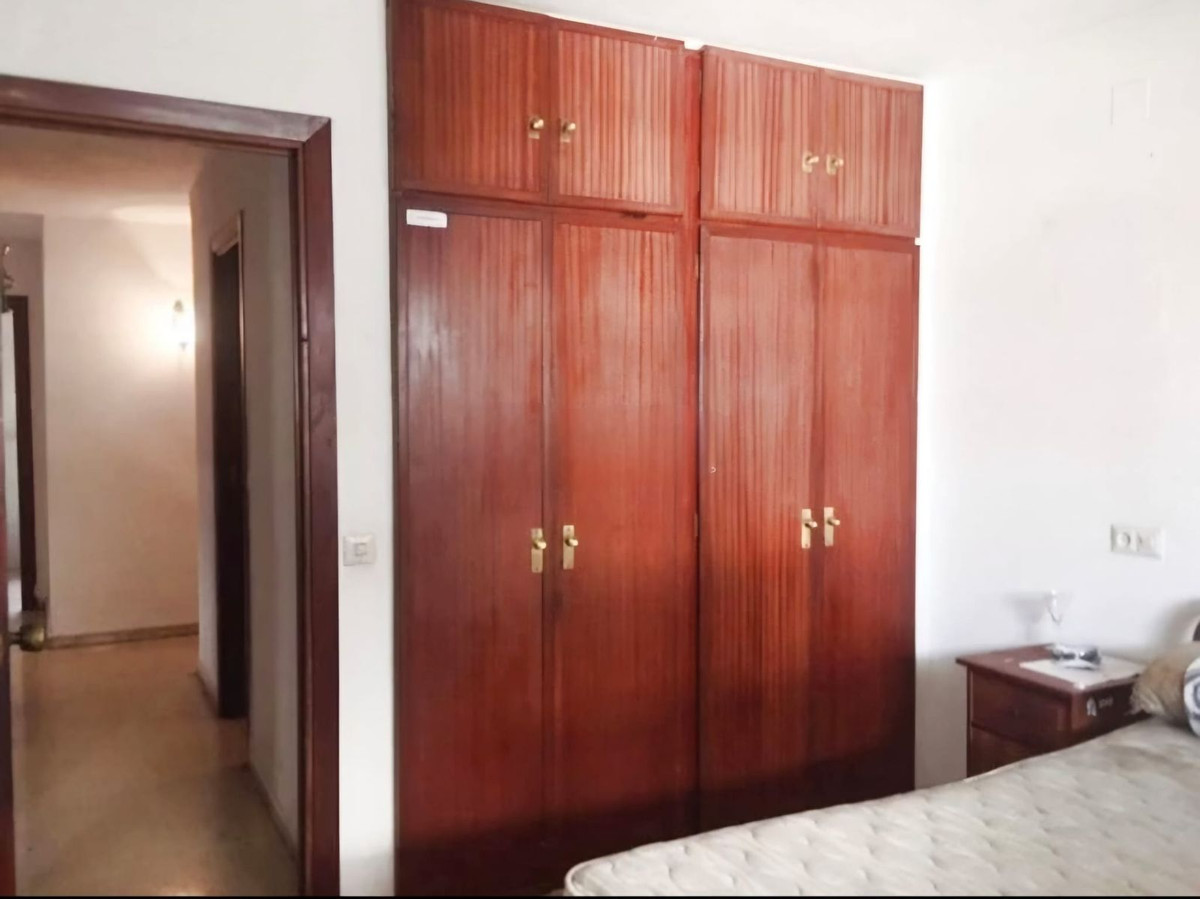 5 Bed Apartment for sale in Malagueta Málaga Ciudad, Málaga, Spain