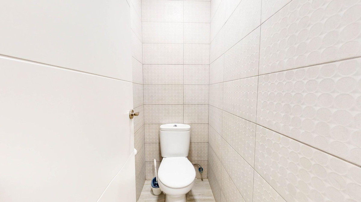 Commercial unit for sale in Benalmadena Costa Costa Del Sol, Málaga, Spain