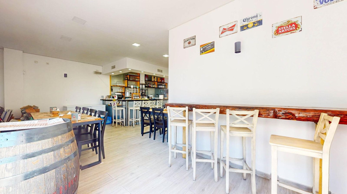 Commercial unit for sale in Benalmadena Costa Costa Del Sol, Málaga, Spain