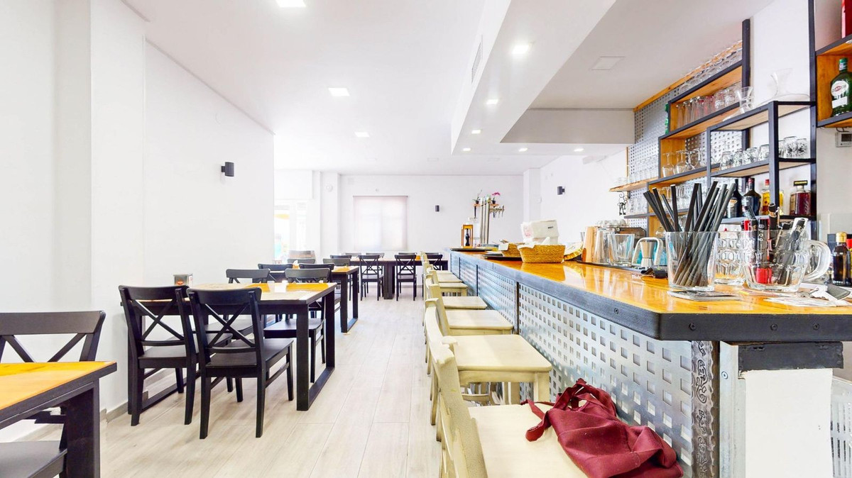 Commercial unit for sale in Benalmadena Costa Costa Del Sol, Málaga, Spain