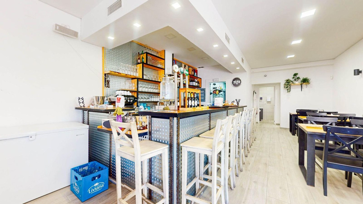 Commercial unit for sale in Benalmadena Costa Costa Del Sol, Málaga, Spain