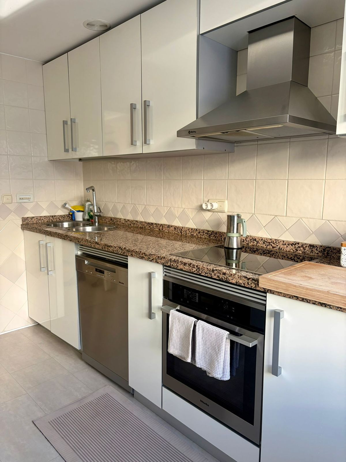 2 Bed Apartment for sale in Río Real Costa Del Sol, Málaga, Spain