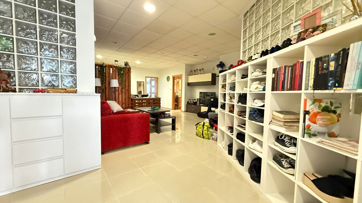 2 Bed Apartment for sale in San Miguel De Salinas Costa Blanca, Alicante, Spain