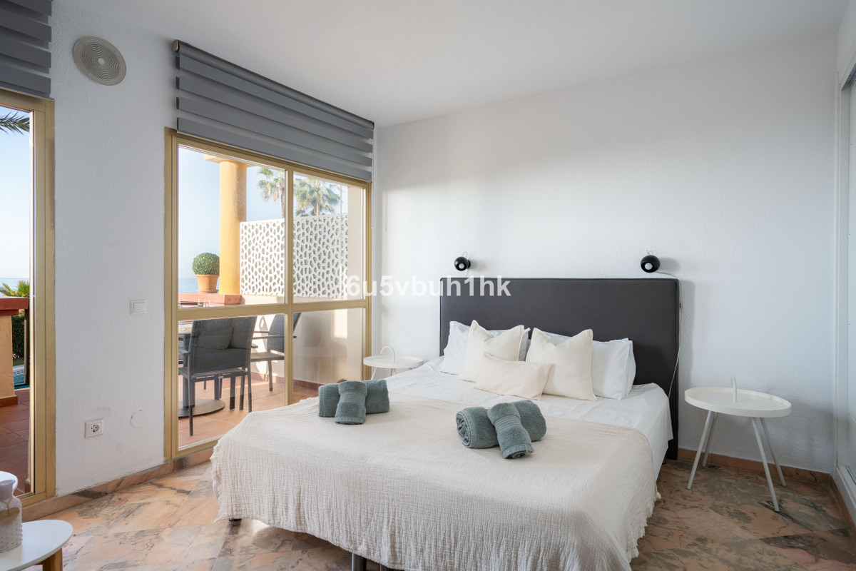 1 Bed Apartment for sale in Marbella Costa Del Sol, Málaga, Spain