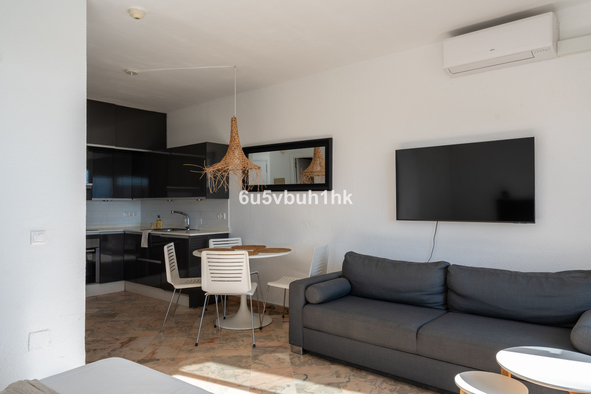 1 Bed Apartment for sale in Marbella Costa Del Sol, Málaga, Spain
