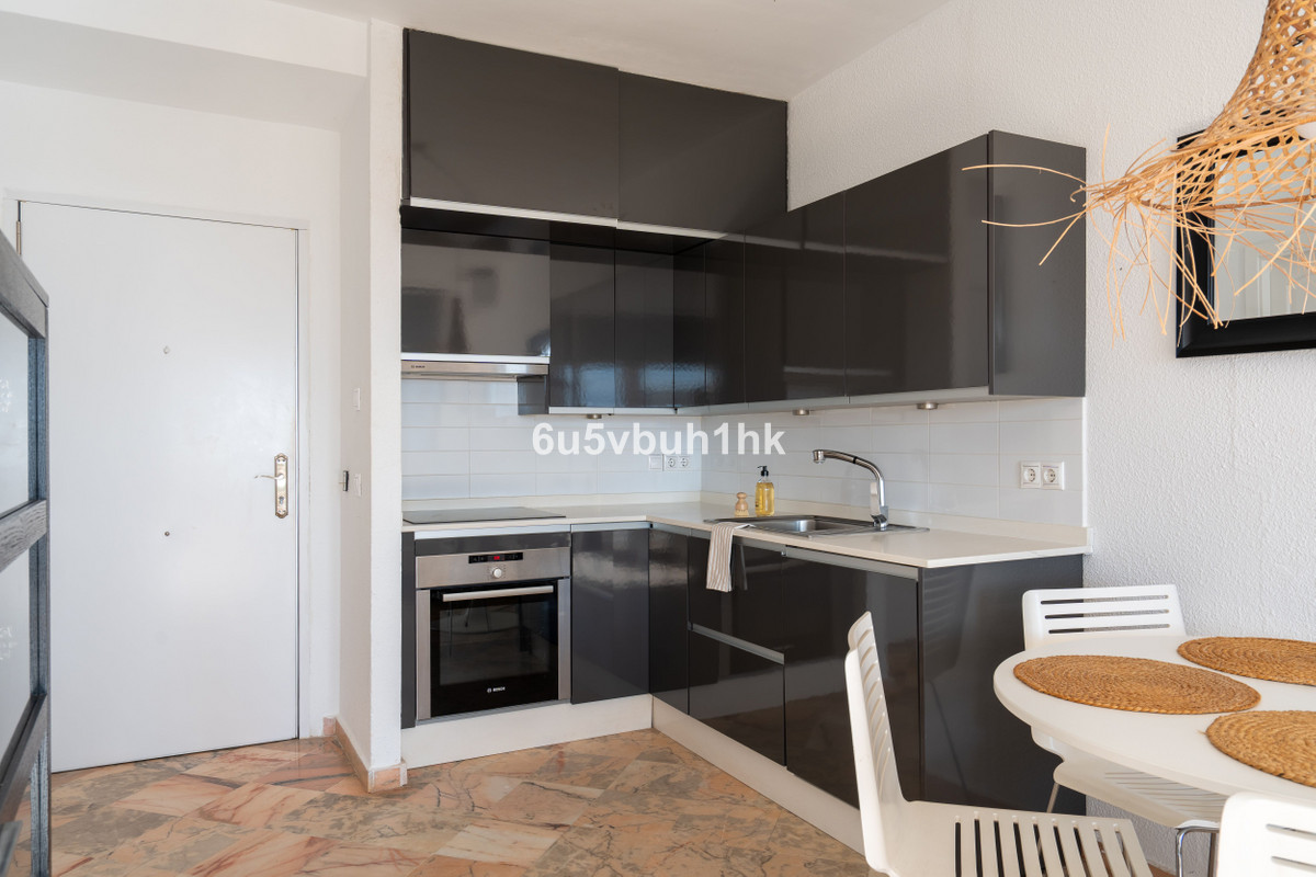 1 Bed Apartment for sale in Marbella Costa Del Sol, Málaga, Spain