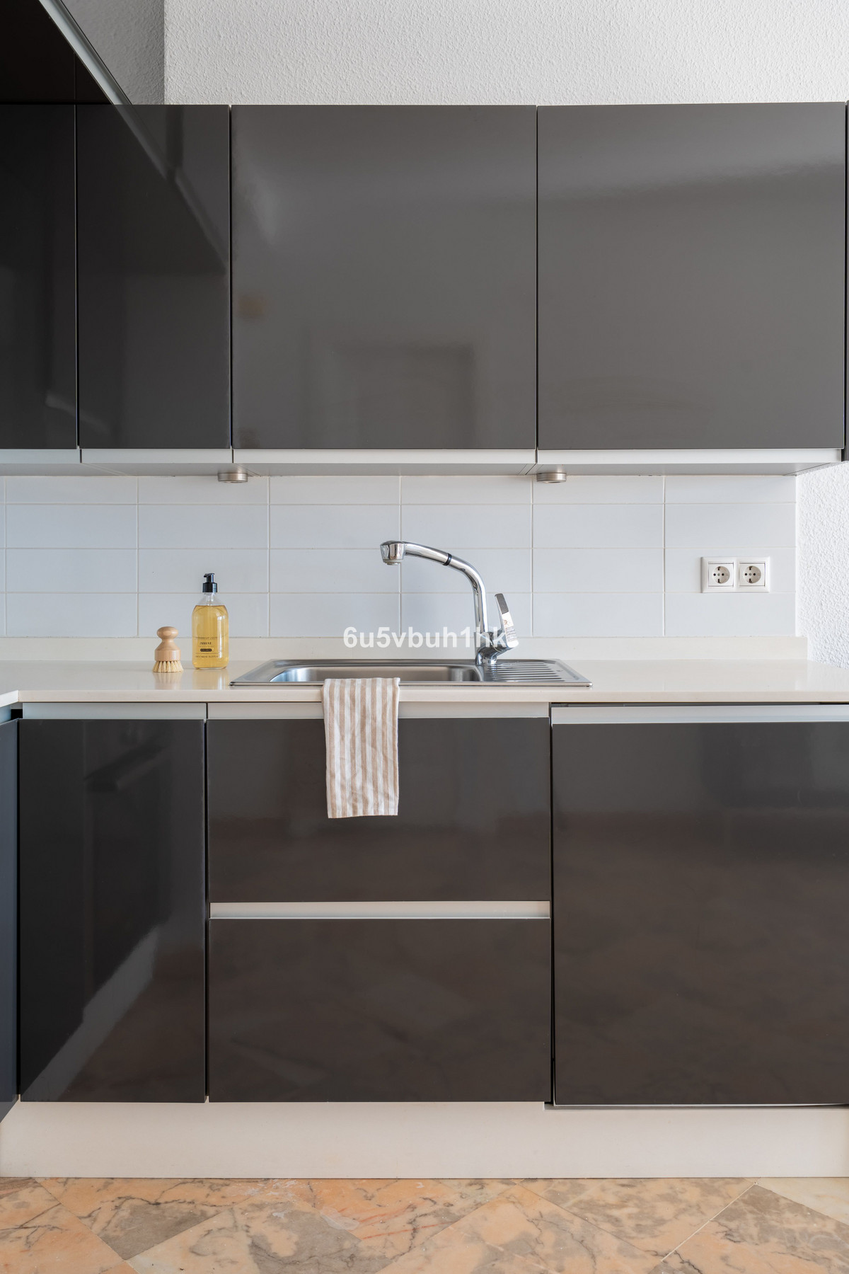 1 Bed Apartment for sale in Marbella Costa Del Sol, Málaga, Spain