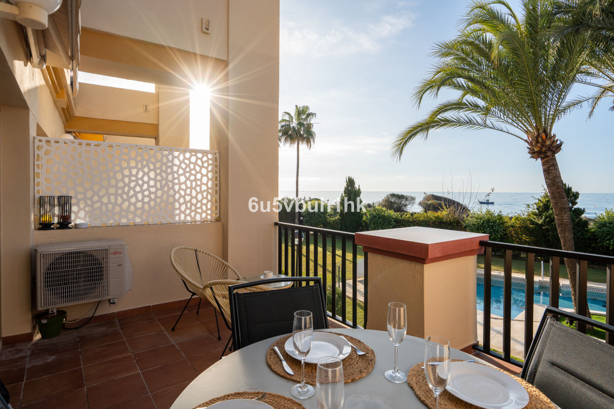 1 Bed Apartment for sale in Marbella Costa Del Sol, Málaga, Spain