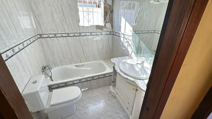 4 Bed Townhouse for sale in Málaga Costa Del Sol, Málaga, Spain