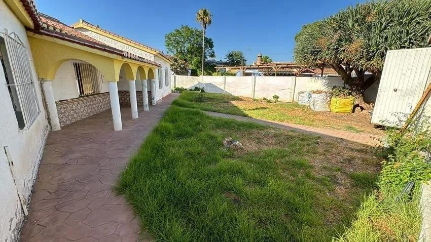 4 Bed Townhouse for sale in Málaga Costa Del Sol, Málaga, Spain
