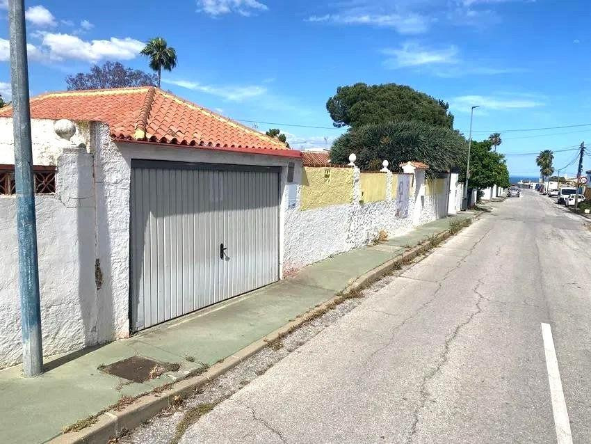 4 Bed Townhouse for sale in Málaga Costa Del Sol, Málaga, Spain
