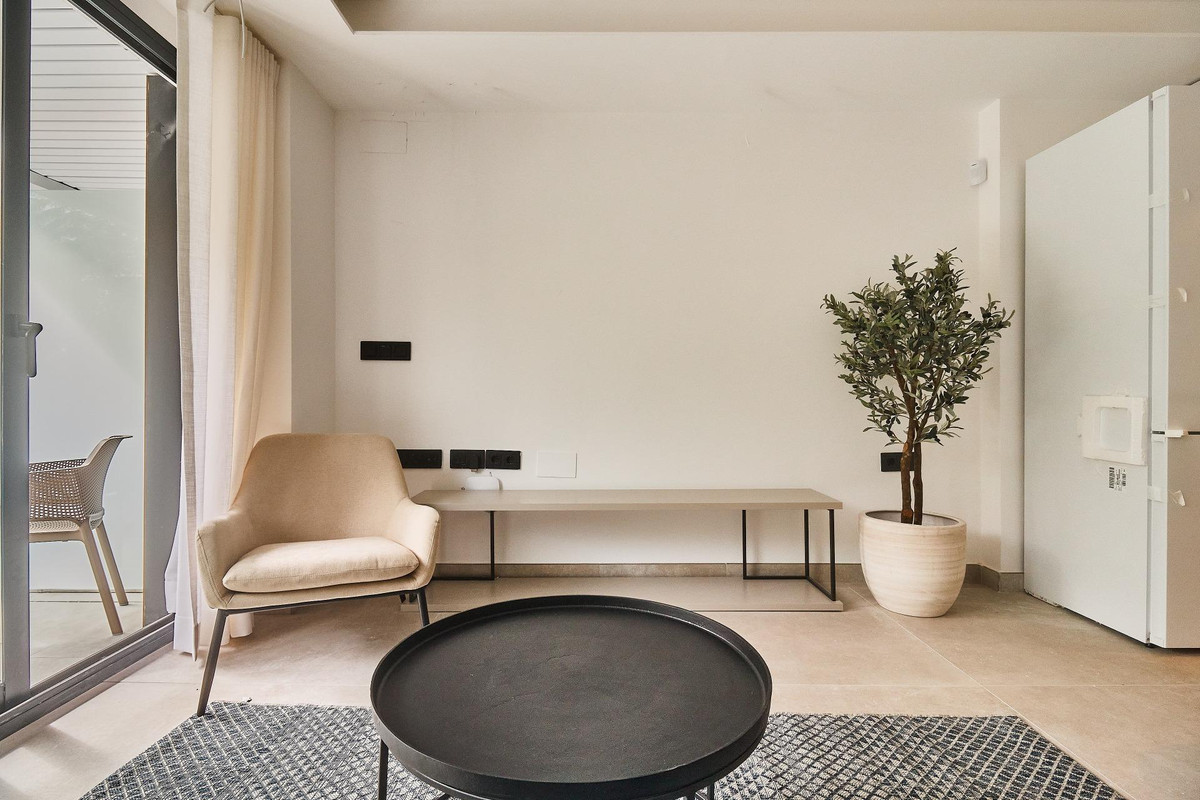 2 Bed Apartment for sale in Fuengirola Costa Del Sol, Málaga, Spain