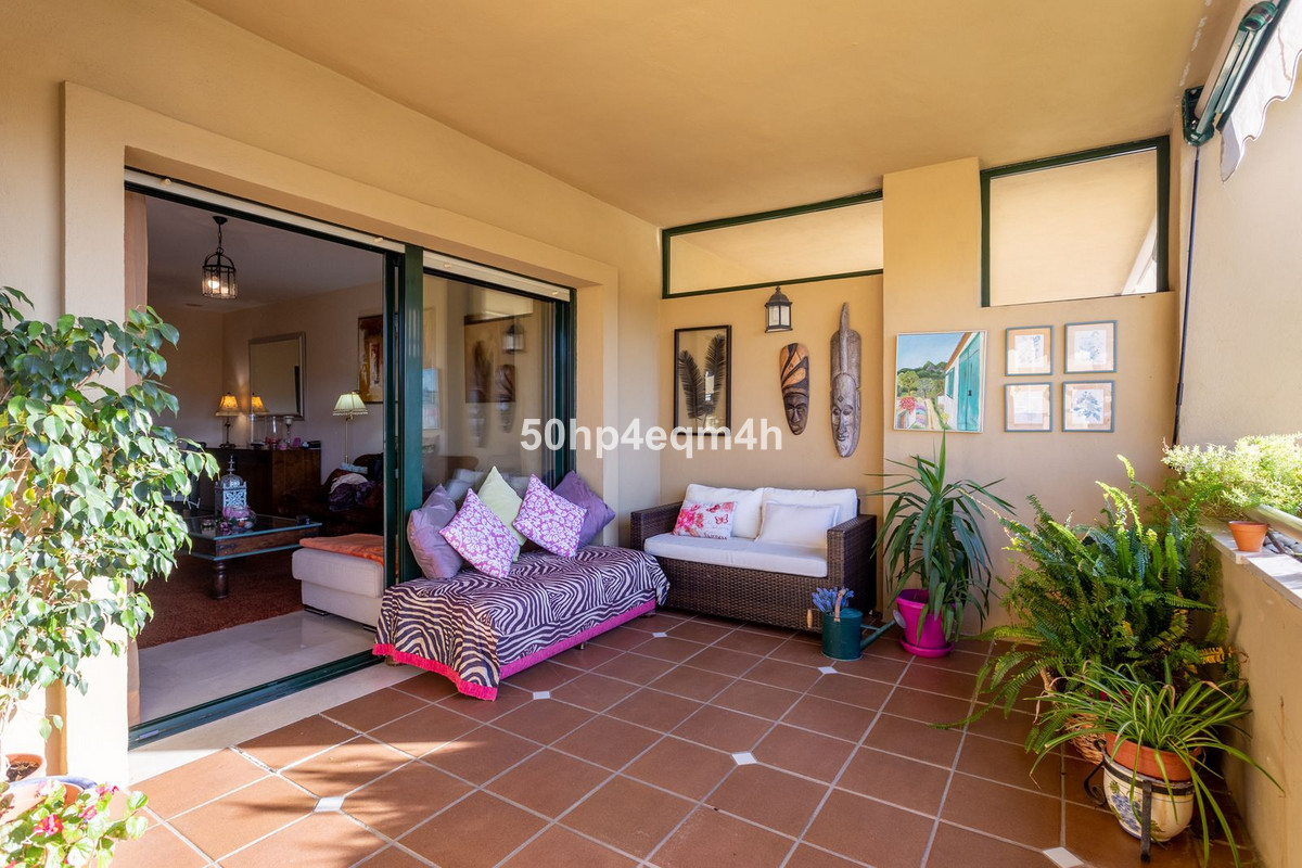 Se vende Apartamento Planta Media de 2 dormitorios en Costa Del Sol, Málaga, España