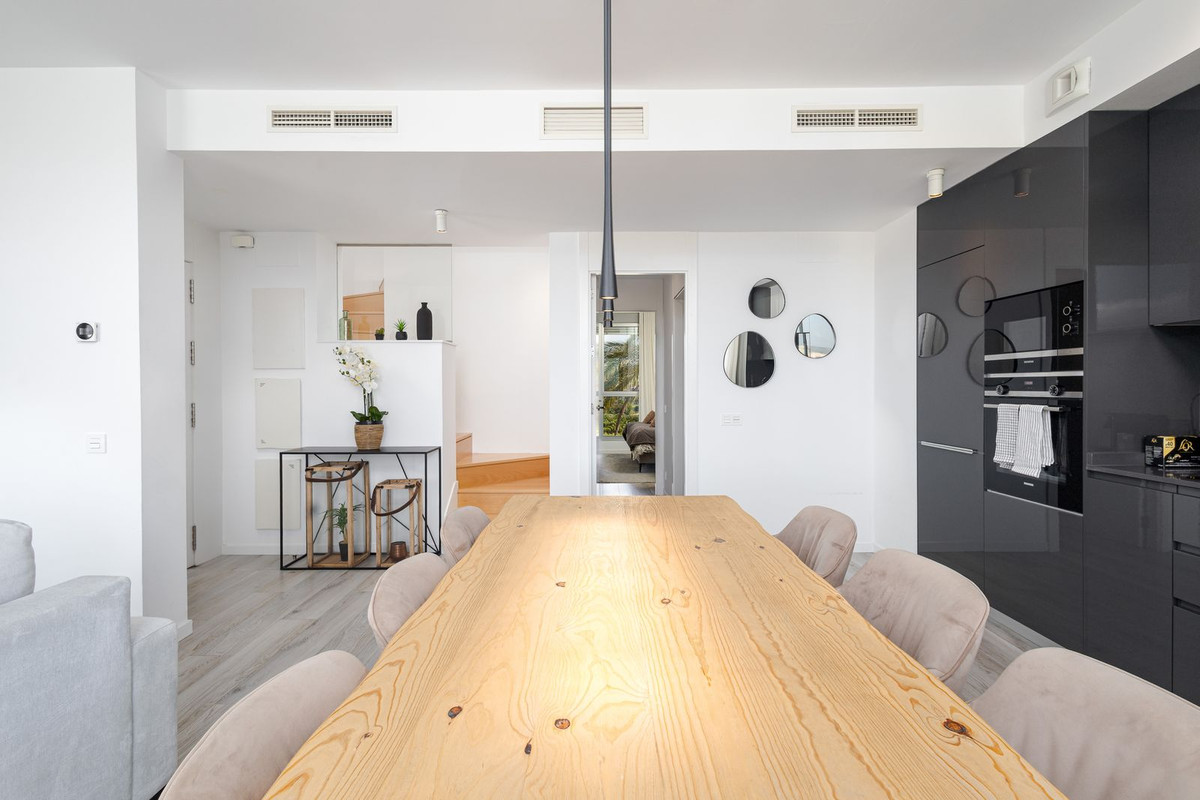 3 Bed Apartment for sale in Cancelada Costa Del Sol, Málaga, Spain