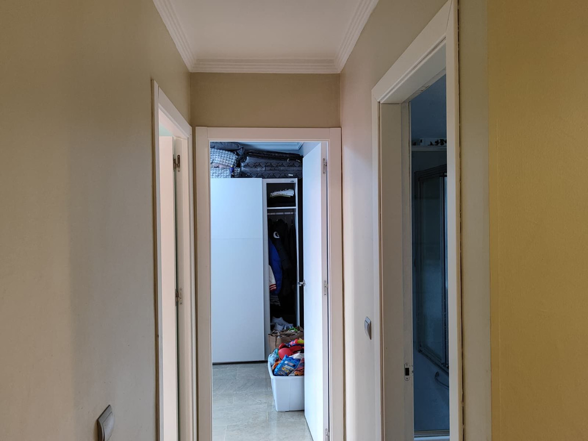 Se vende Apartamento Planta Media de 3 dormitorios en Costa Del Sol, Málaga, España