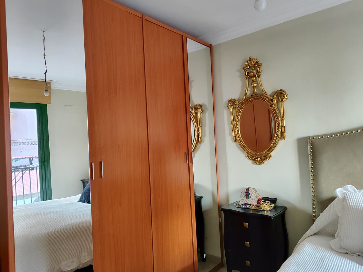 Se vende Apartamento Planta Media de 3 dormitorios en Costa Del Sol, Málaga, España