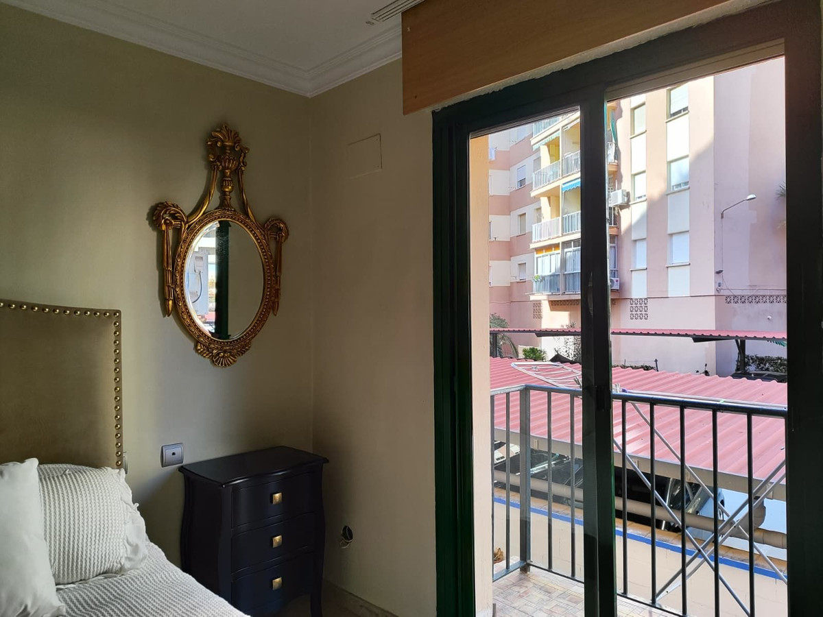 Se vende Apartamento Planta Media de 3 dormitorios en Costa Del Sol, Málaga, España