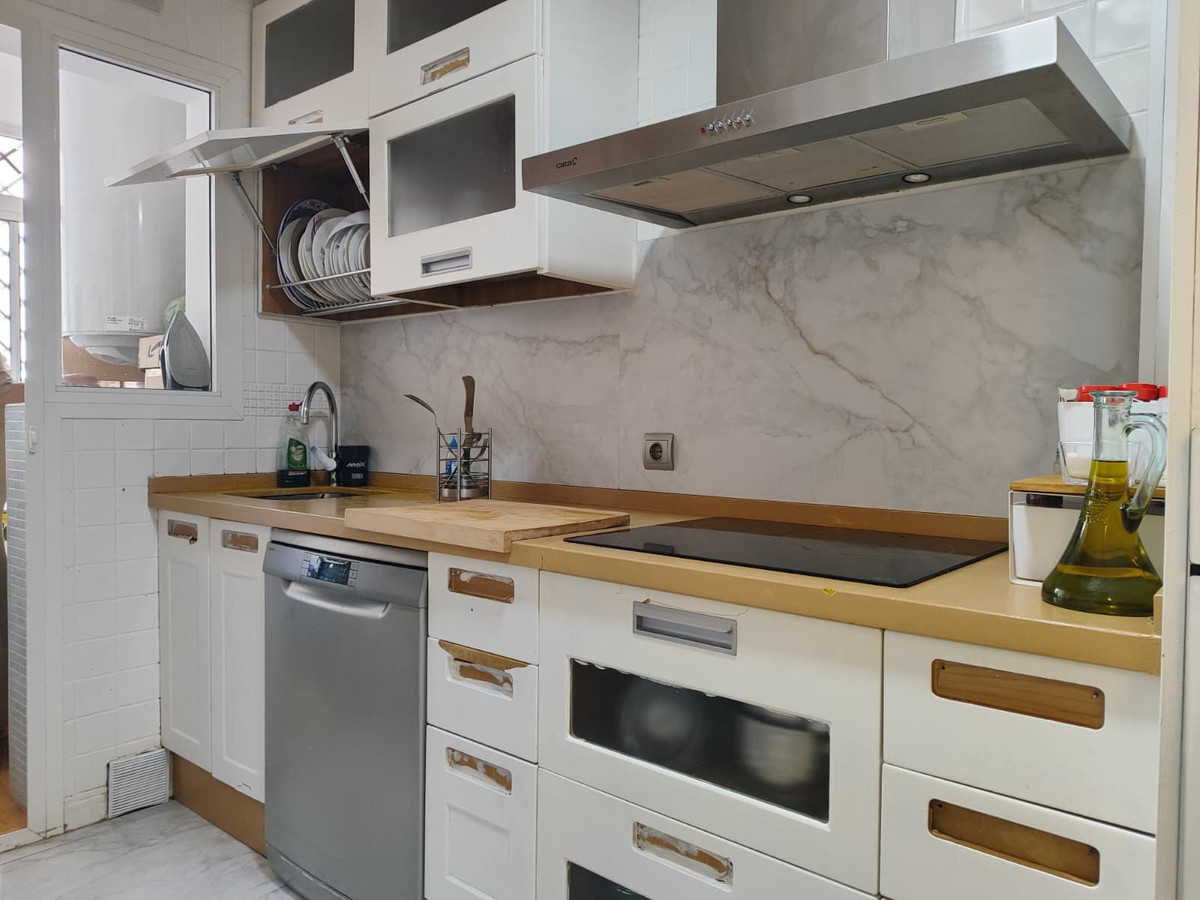 Se vende Apartamento Planta Media de 3 dormitorios en Costa Del Sol, Málaga, España