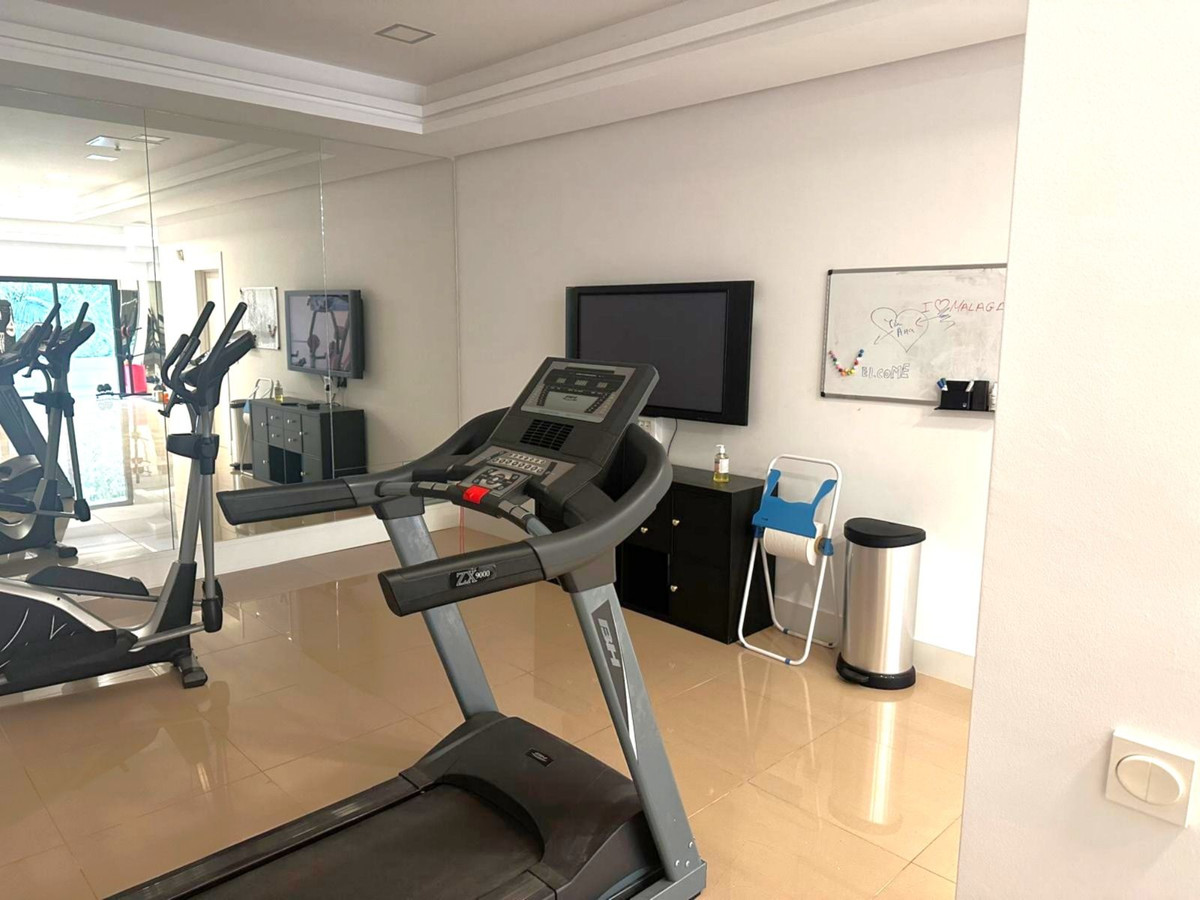 4 Bed Townhouse for sale in Alhaurín De La Torre Costa Del Sol, Málaga, Spain