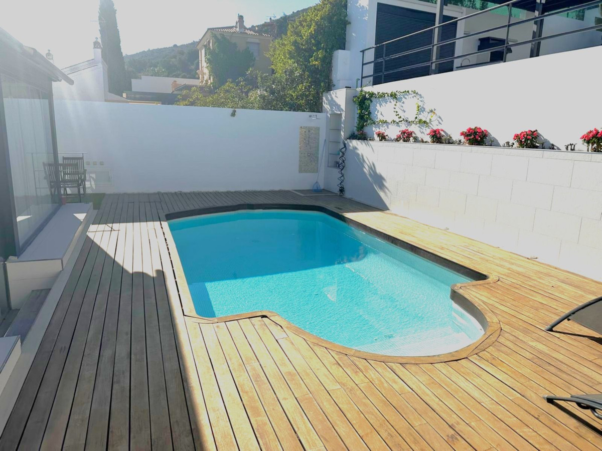 4 Bed Townhouse for sale in Alhaurín De La Torre Costa Del Sol, Málaga, Spain