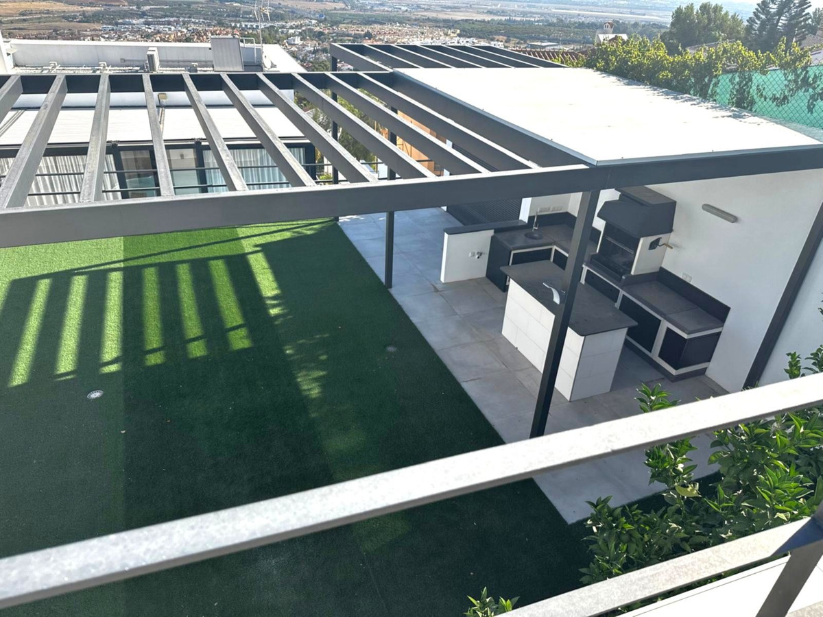 4 Bed Townhouse for sale in Alhaurín De La Torre Costa Del Sol, Málaga, Spain