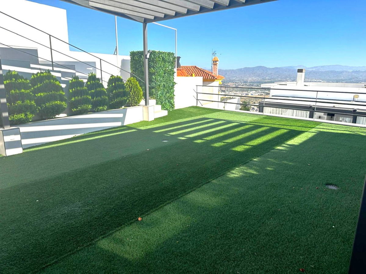 4 Bed Townhouse for sale in Alhaurín De La Torre Costa Del Sol, Málaga, Spain