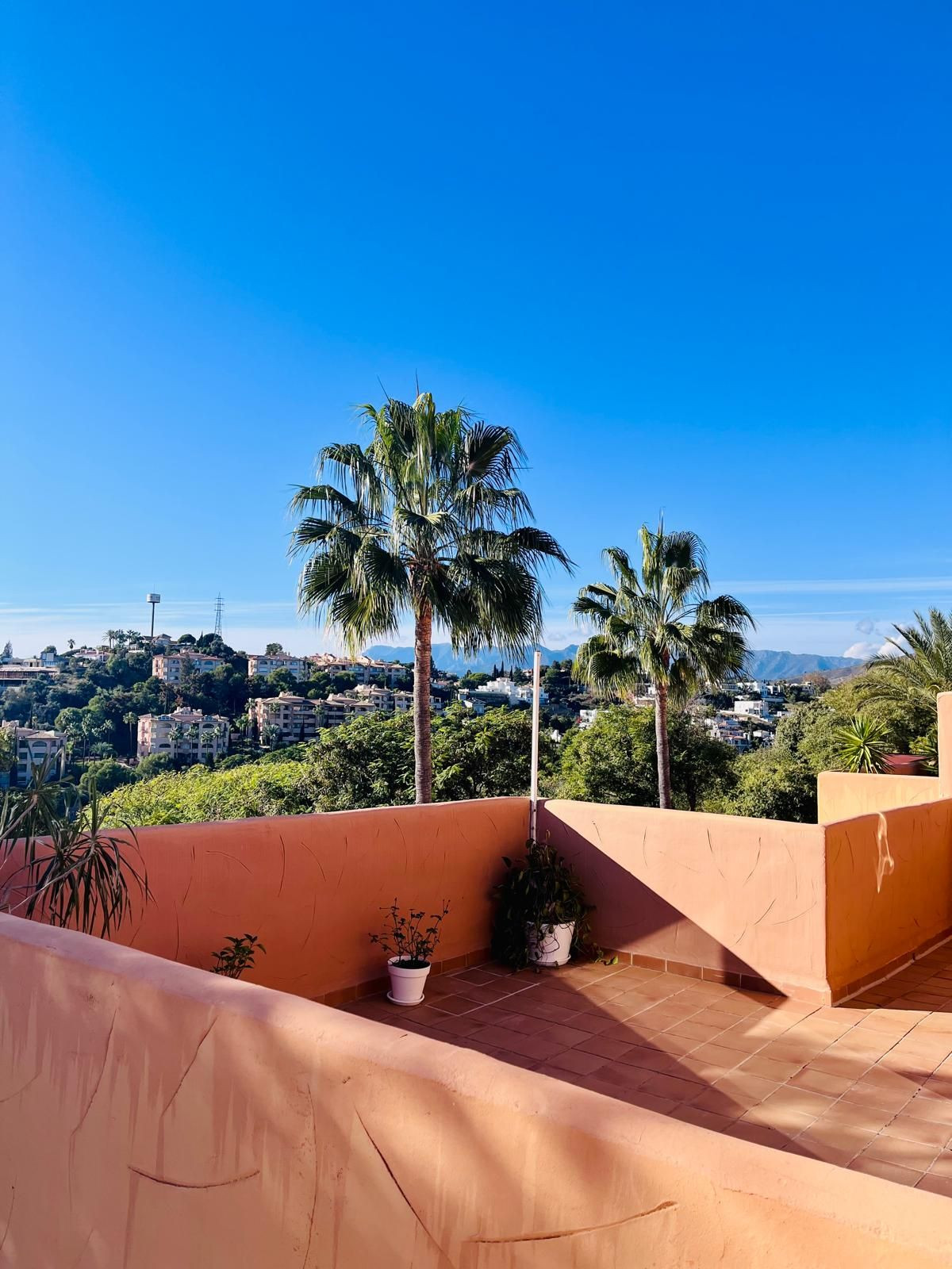 2 Bed Apartment for sale in Elviria Costa Del Sol, Málaga, Spain