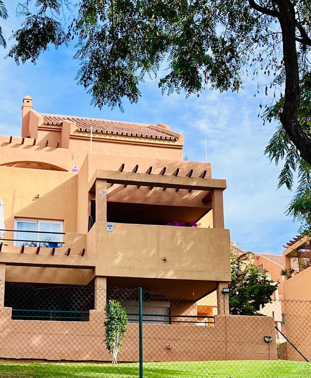 2 Bed Apartment for sale in Elviria Costa Del Sol, Málaga, Spain
