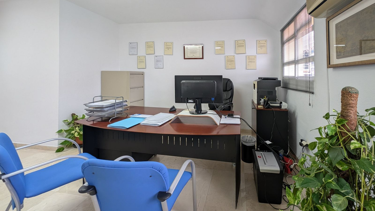 Se vende Oficina  en Costa Del Sol, Málaga, España