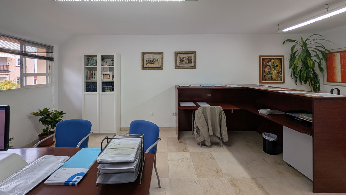 Se vende Oficina  en Costa Del Sol, Málaga, España