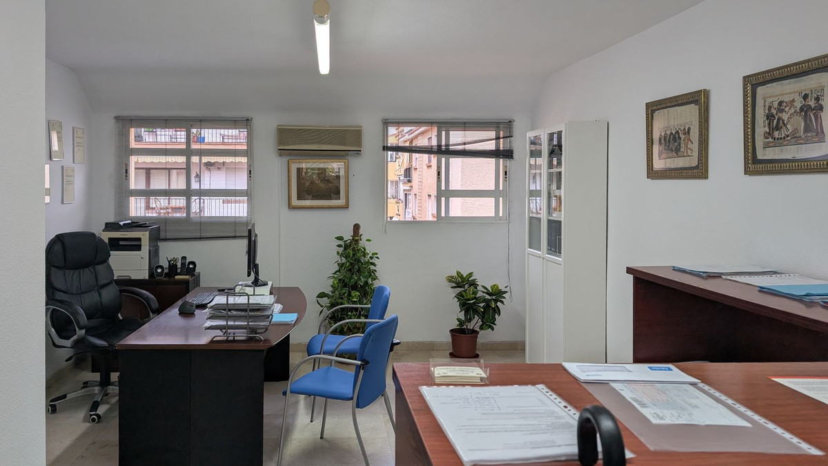 Se vende Oficina  en Costa Del Sol, Málaga, España