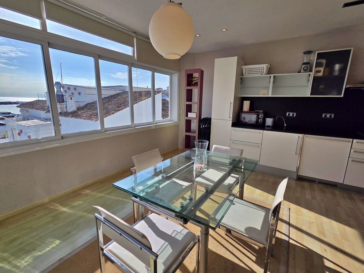 Apartment for sale in Puerto Banús Costa Del Sol, Málaga, Spain