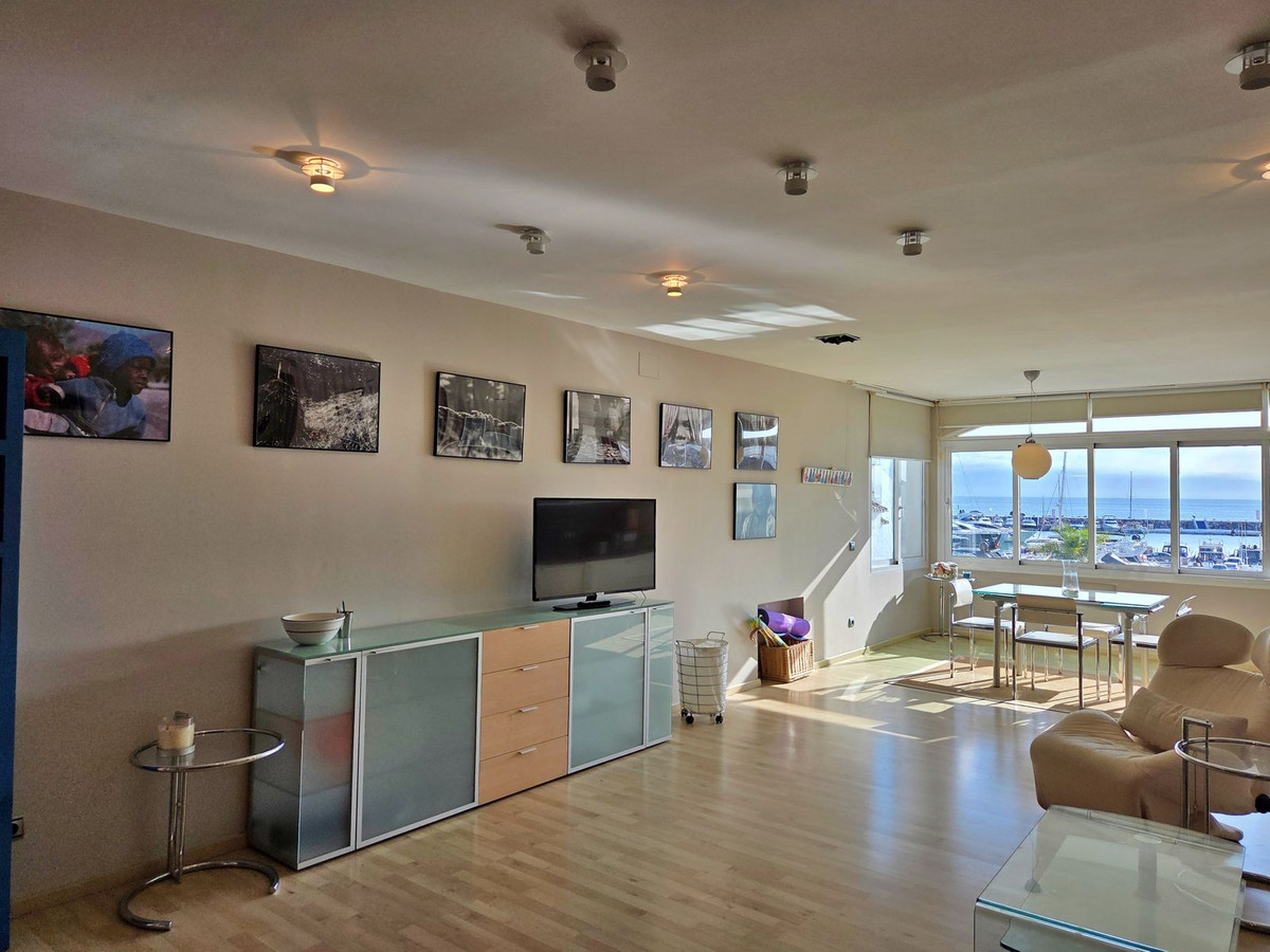 Apartment for sale in Puerto Banús Costa Del Sol, Málaga, Spain