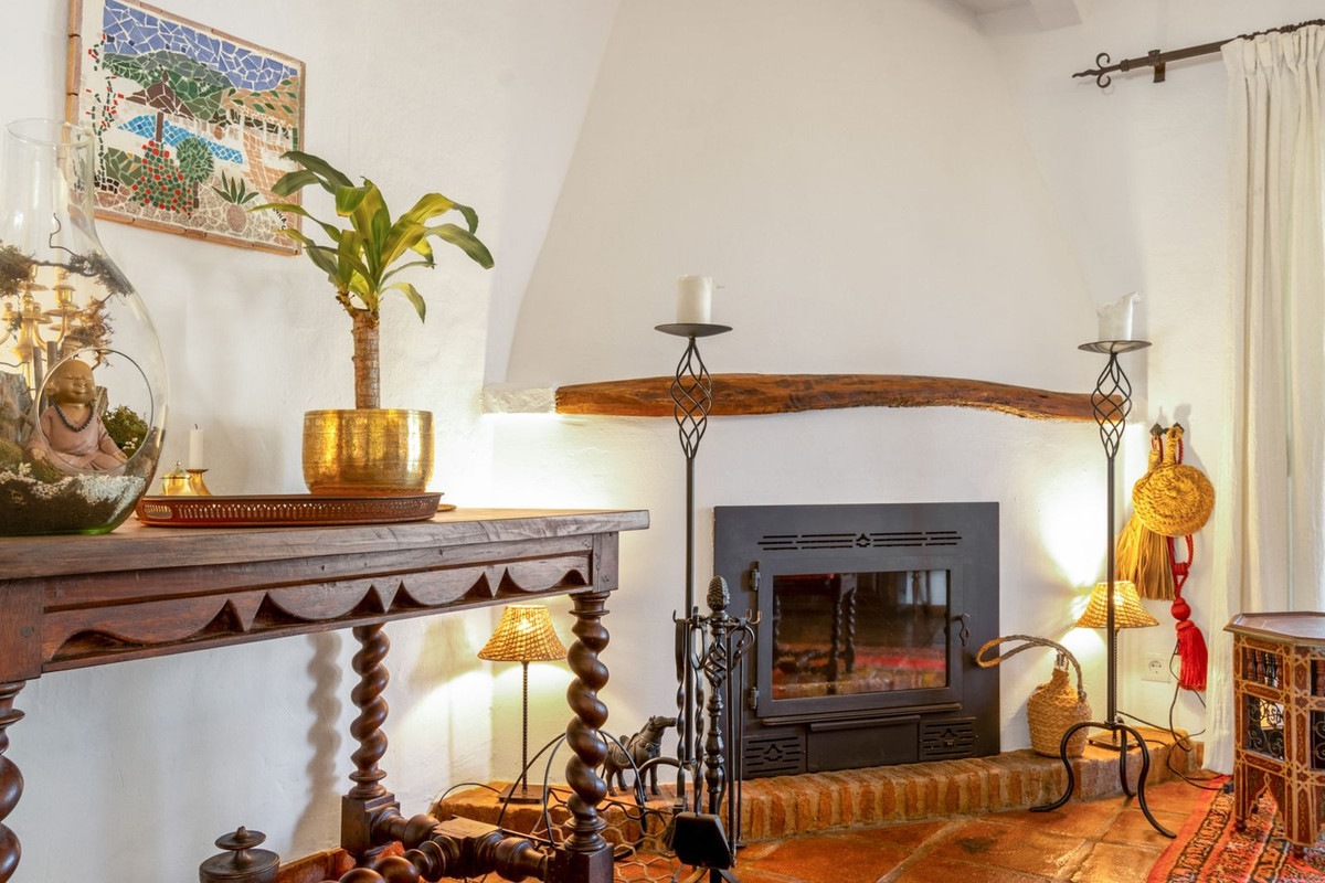 Se vende Villa - Chalet de 4 dormitorios en Costa Del Sol East, Málaga, España