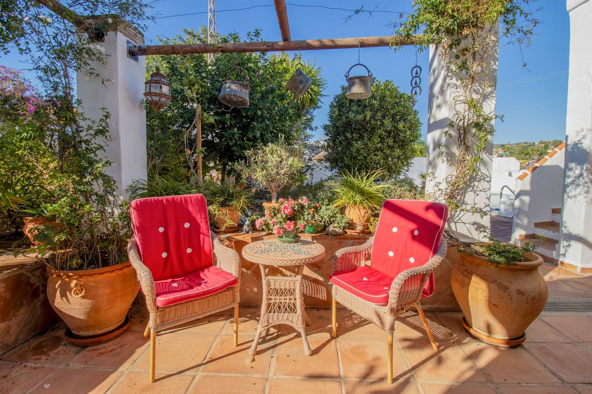 Se vende Villa - Chalet de 4 dormitorios en Costa Del Sol East, Málaga, España