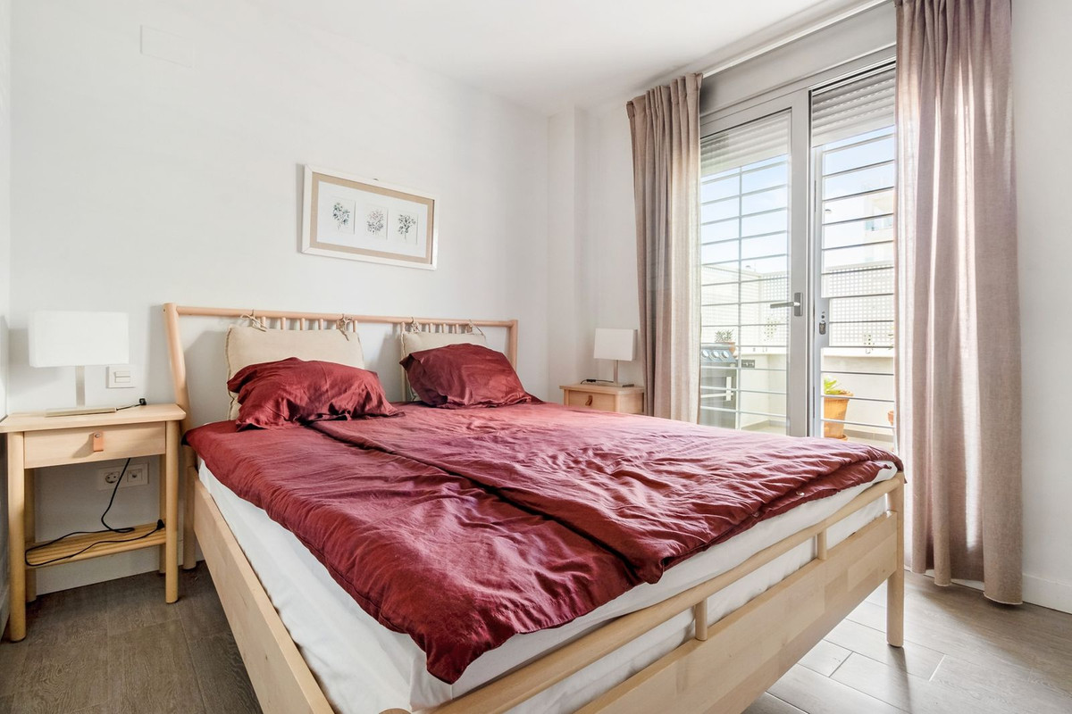 Se vende Apartamento Planta Baja de 3 dormitorios en Costa Del Sol East, Málaga, España