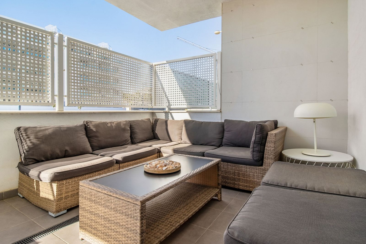 Se vende Apartamento Planta Baja de 3 dormitorios en Costa Del Sol East, Málaga, España